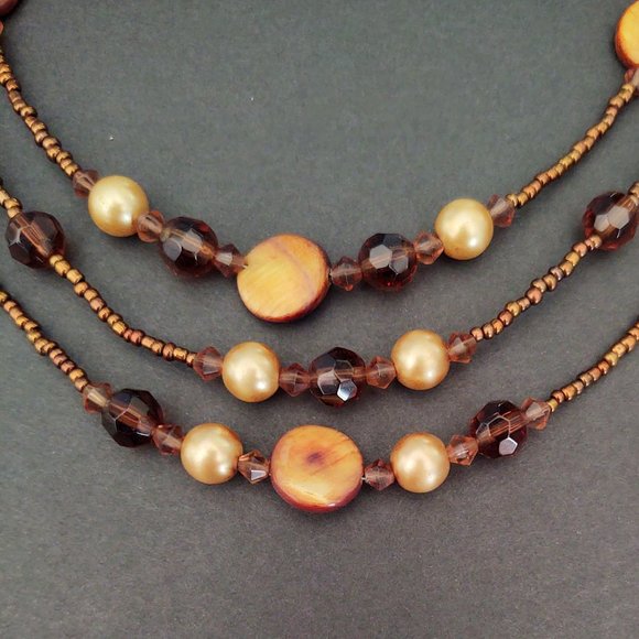 Seed bead, shell, bead and faux pearl necklace - Picture 8 of 14